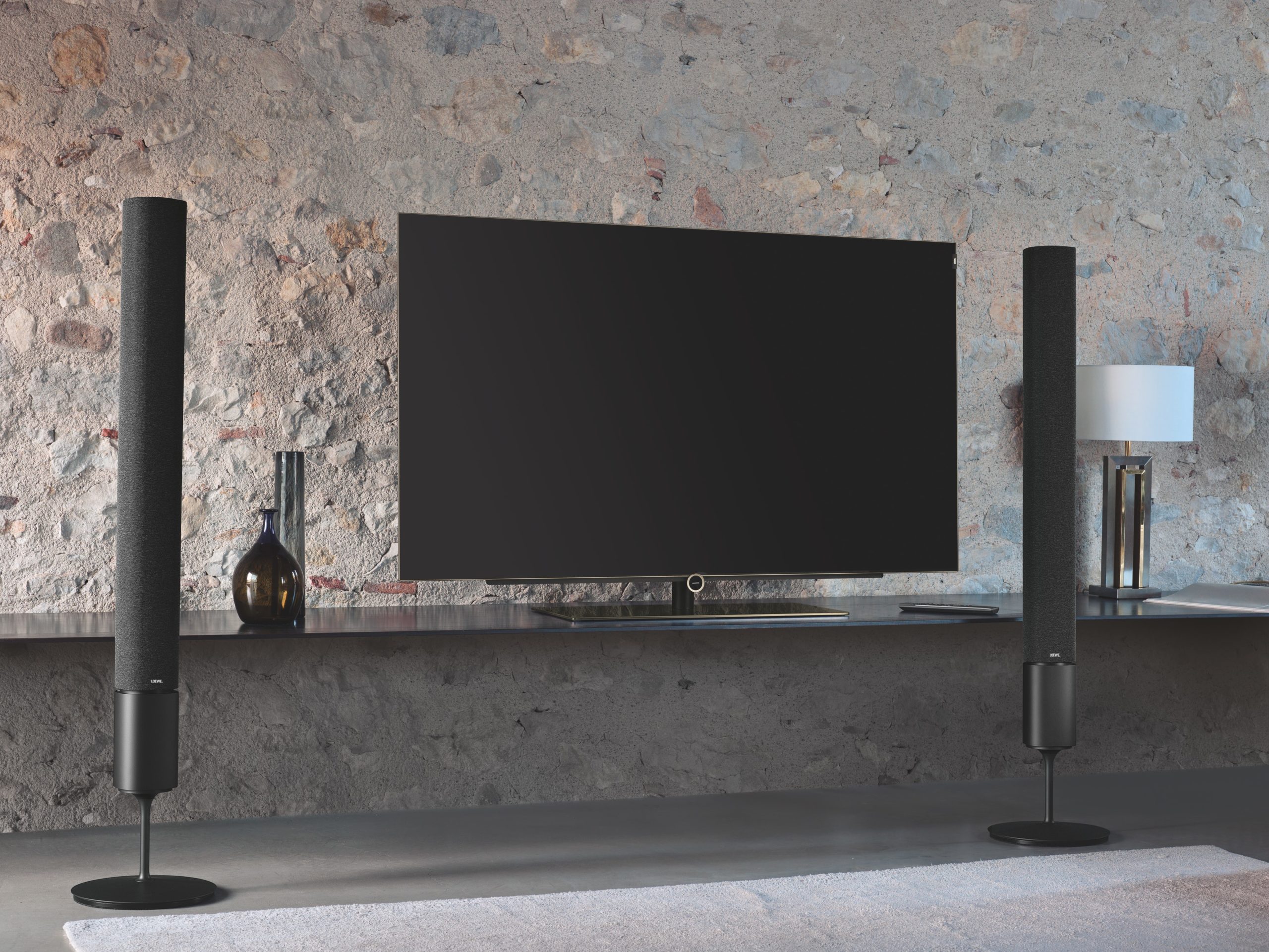 TVs & Home Theater Systems — Flat Screen & Smart TVs 